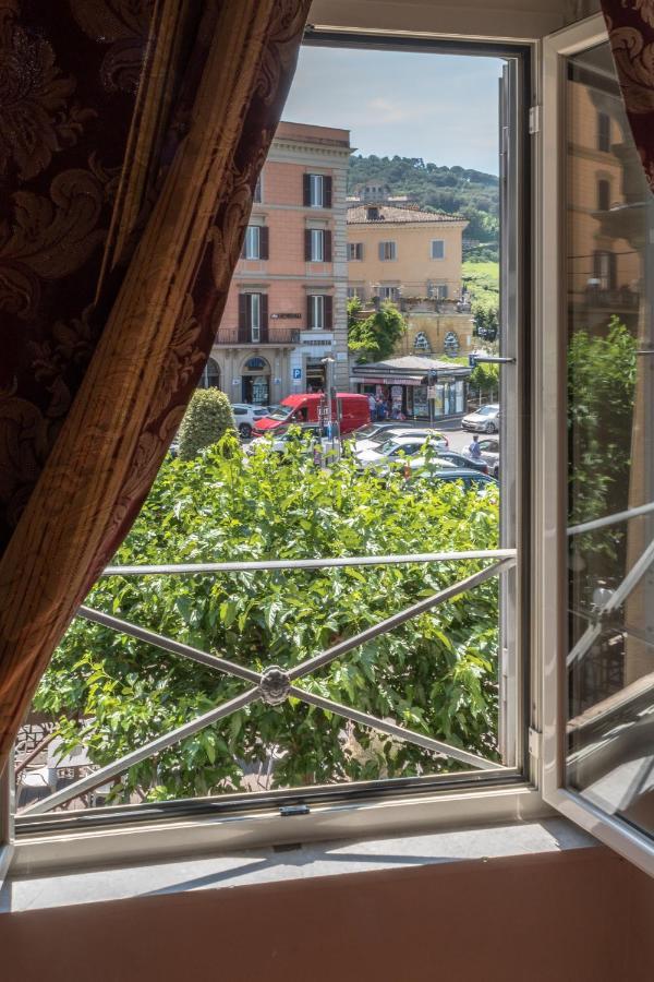 Antica Terrazza Frascati Bed and Breakfast Buitenkant foto