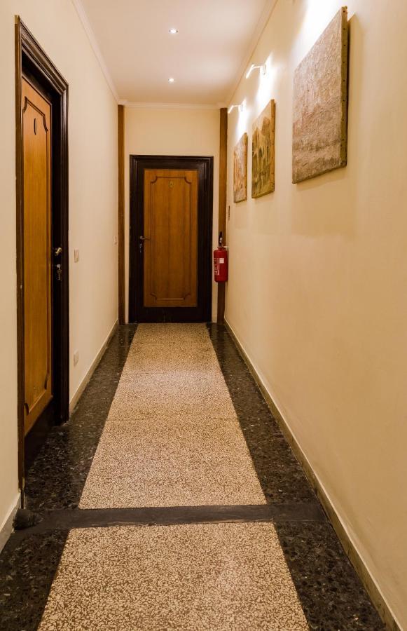 Antica Terrazza Frascati Bed and Breakfast Buitenkant foto